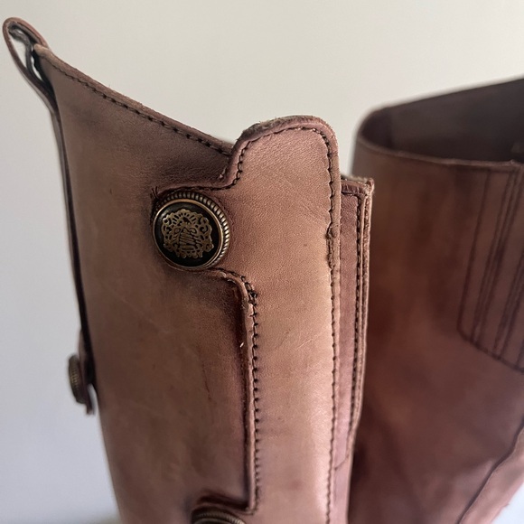 Arturo Chiang Tall Distressed Leather Riding Boot size 6.5 - Picture 9 of 12